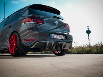 Volkswagen Golf GTI foto 4